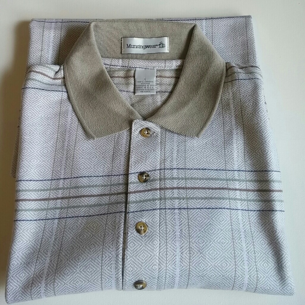 Men's polo shirt by Munsingwear
